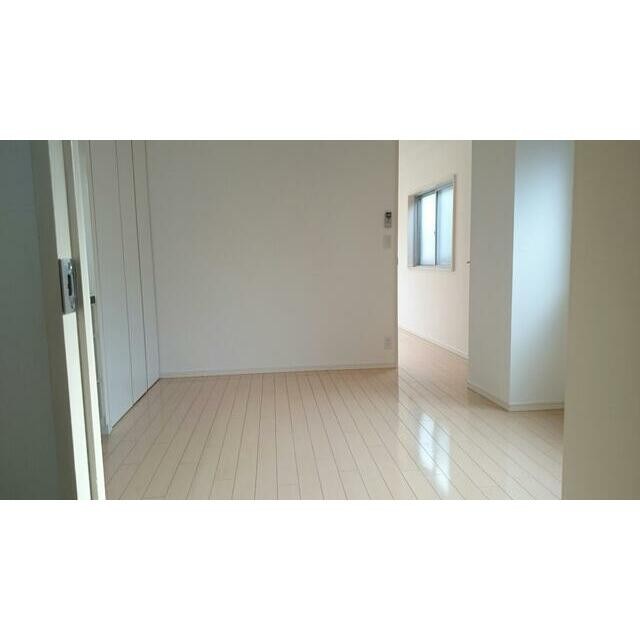 (居間)