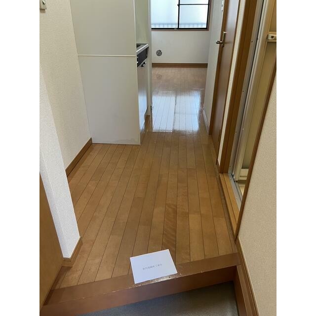 (玄関)