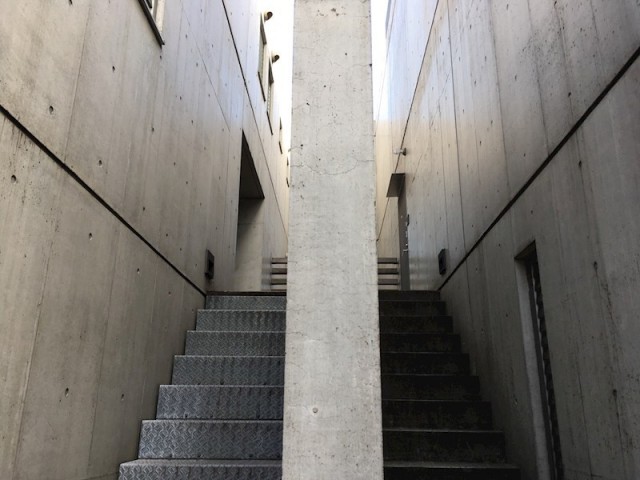 (玄関)