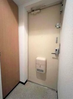 ※同仕様写真含む(玄関)