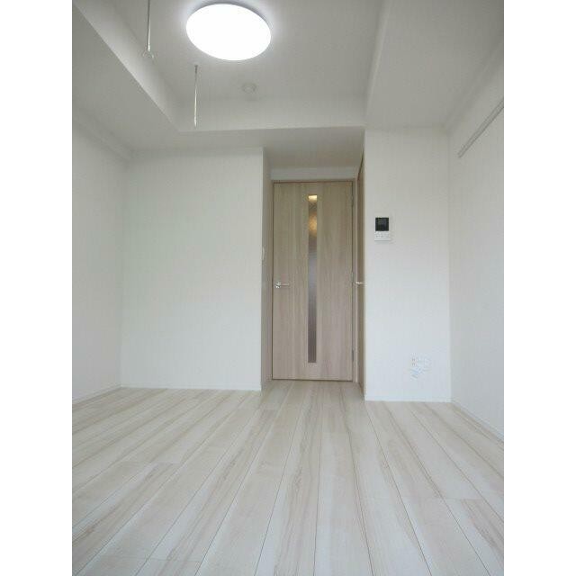 (居間)