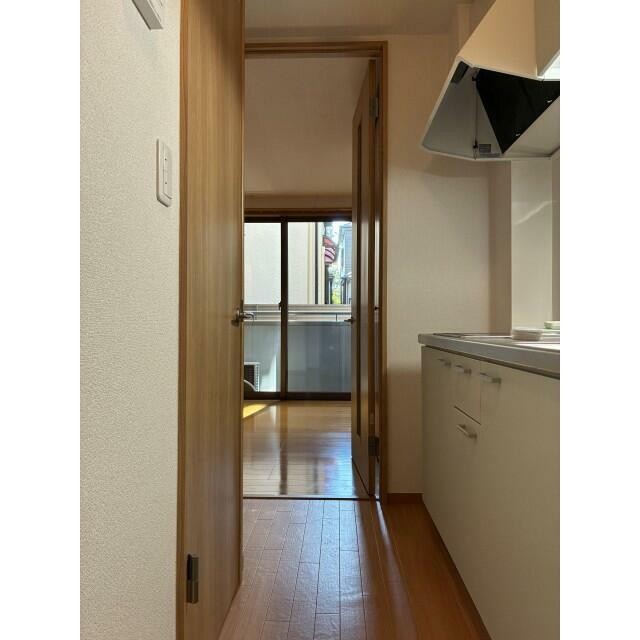 (玄関)