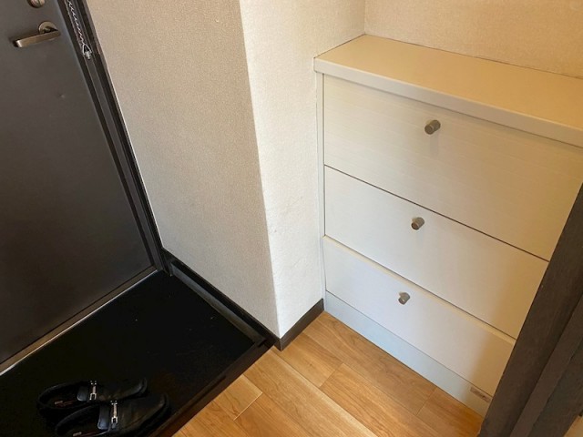 (玄関)
