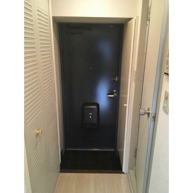 (玄関)