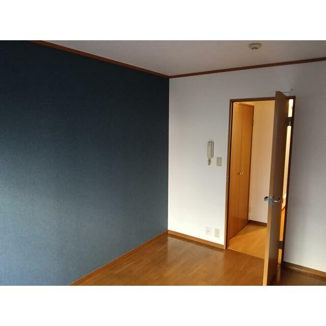 (居間)