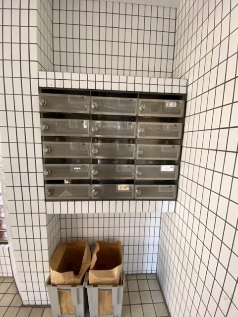 (玄関)