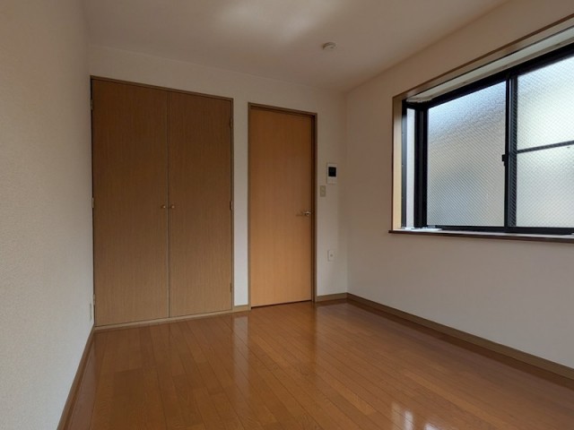 (居間)