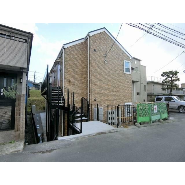 川崎市高津区久地２丁目 【賃貸居住】アパート