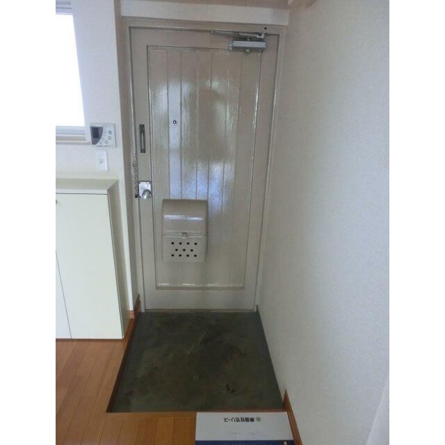 (玄関)