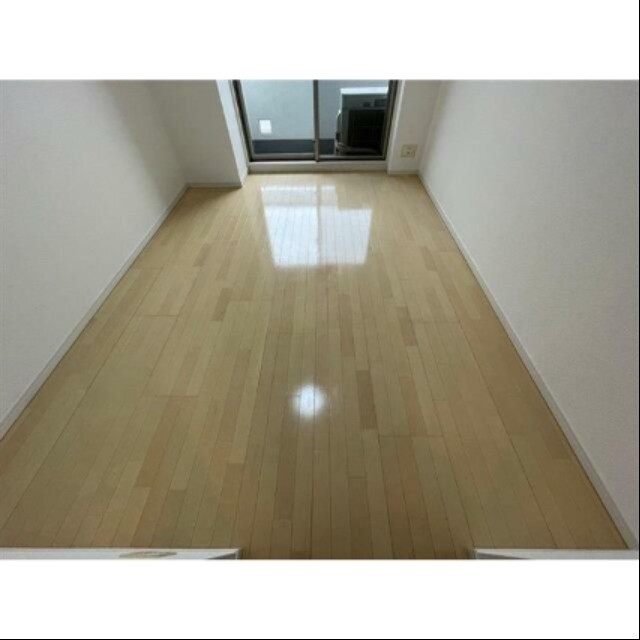 (居間)