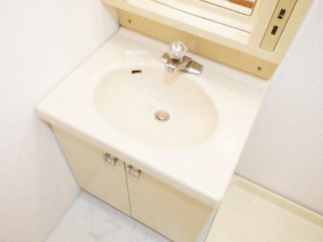 ※同仕様写真含む(内装)