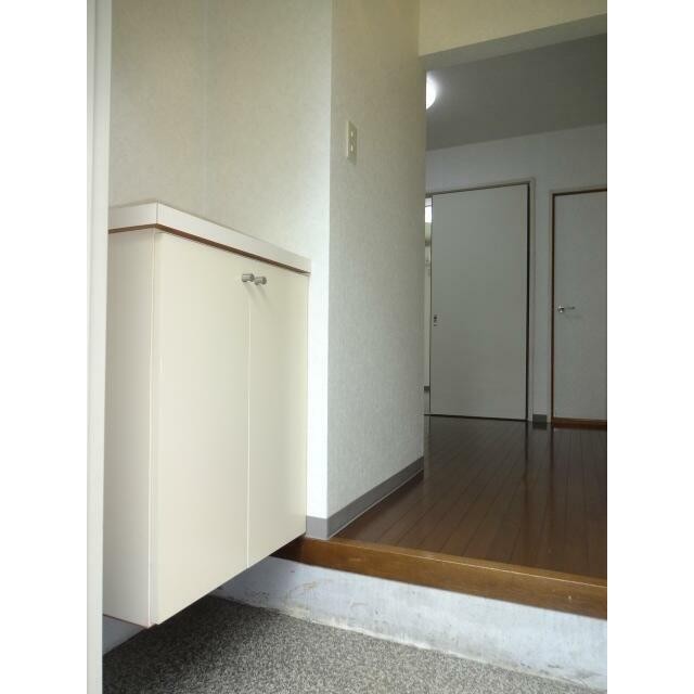 (玄関)