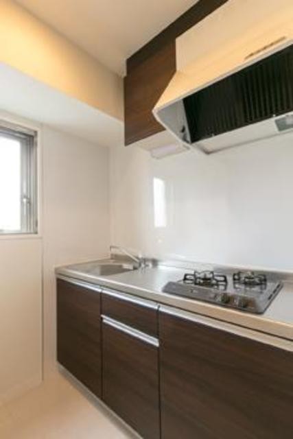 ※写真は同タイプ住戸です。(キッチン)