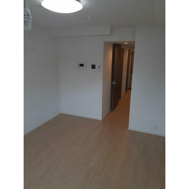 (居間)