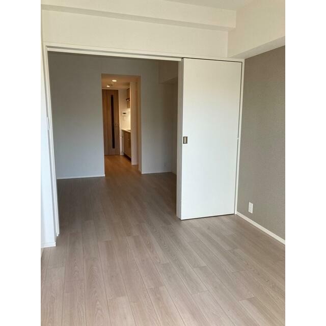 ※写真は同タイプ住戸です。(居間)