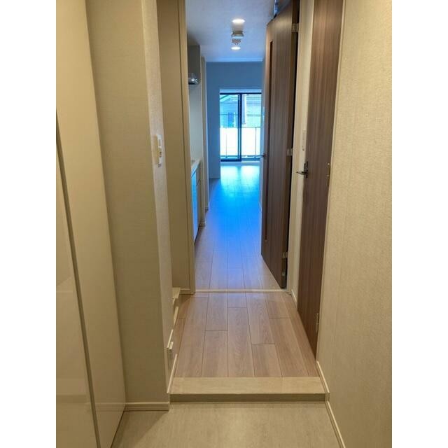 ※写真は同タイプ住戸です。(玄関)