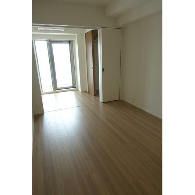 ※写真は同タイプ住戸です。(居間)