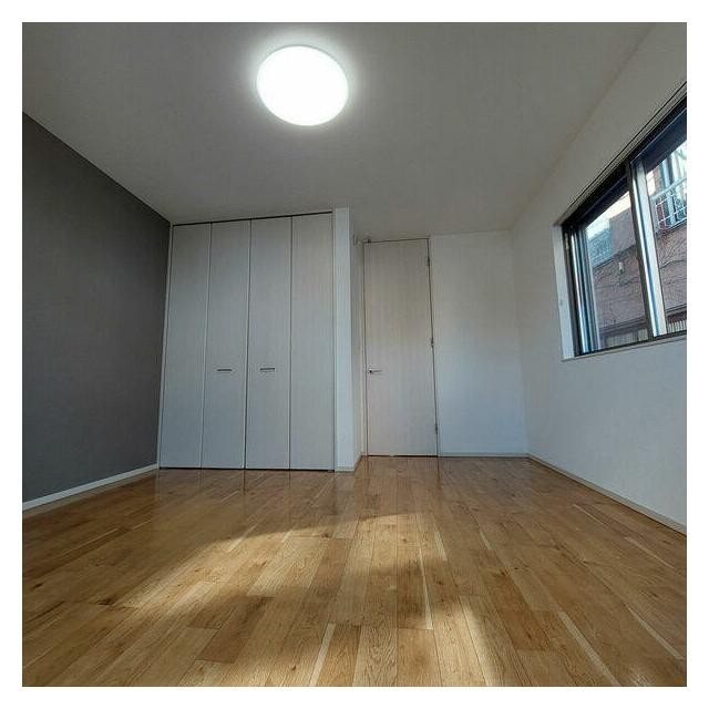 (居間)