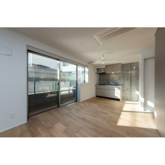 ※写真は同タイプ住戸です。(居間)