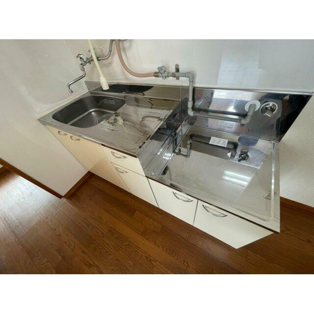 ※別部屋参考写真(キッチン)