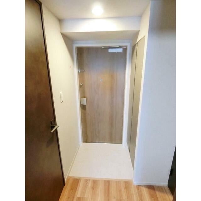 (玄関)