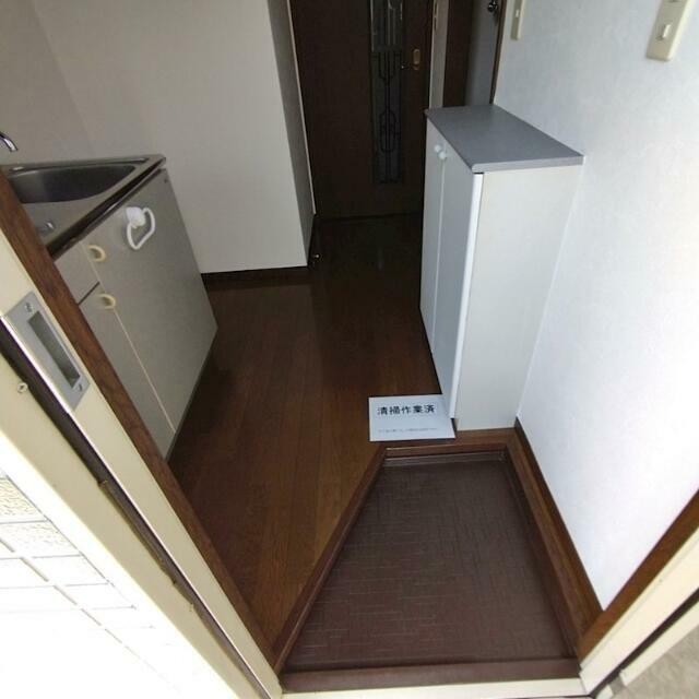 (玄関)