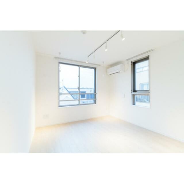 ※写真は同タイプ住戸です。(居間)