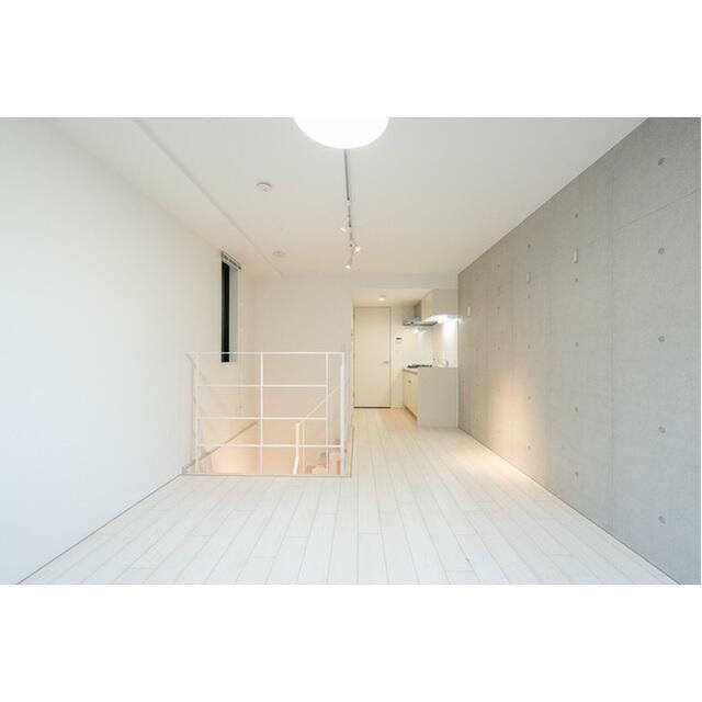 (居間)