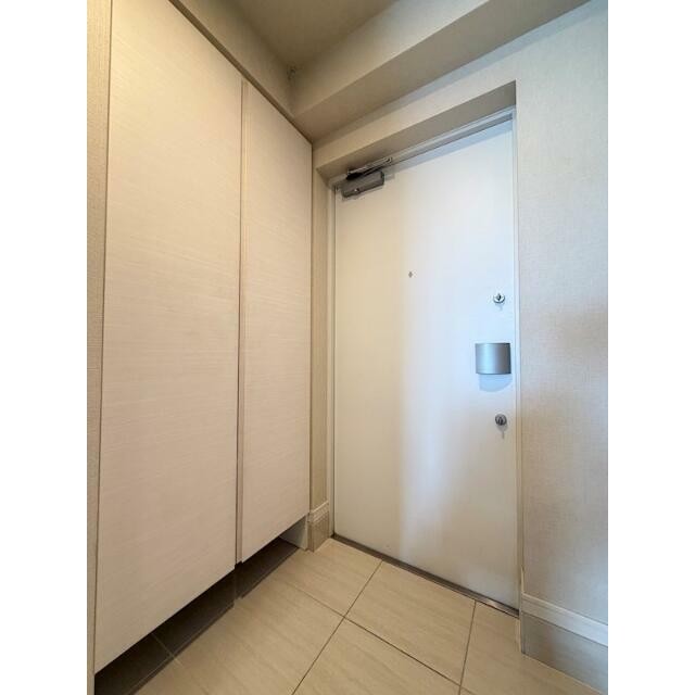 (玄関)