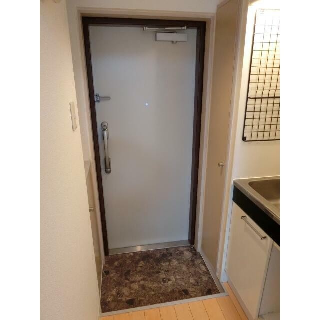 (玄関)