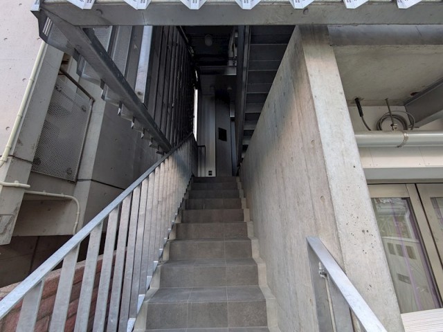 (居間)