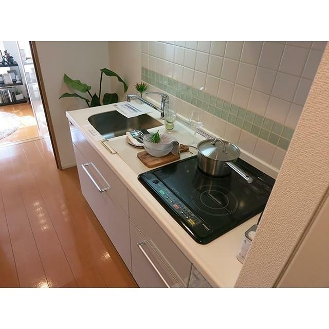 ※同仕様写真含む(キッチン)