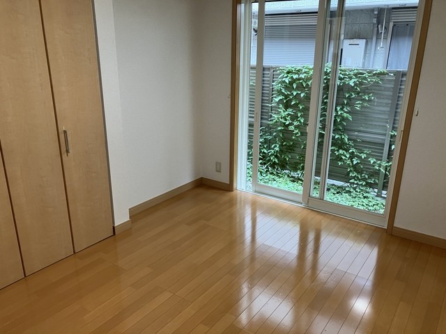 (居間)