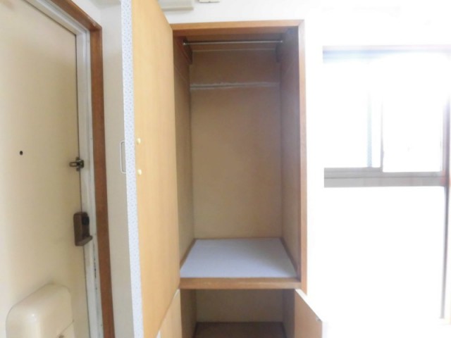(玄関)