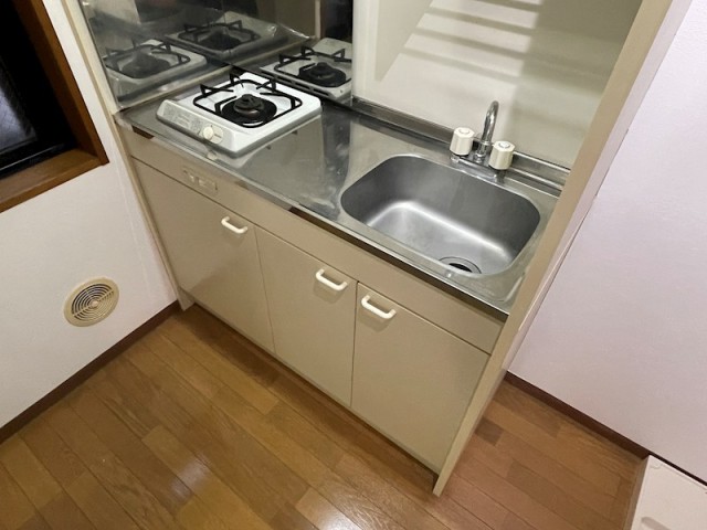 (居間)