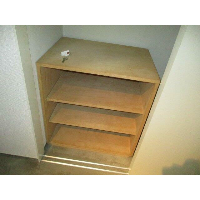(玄関)