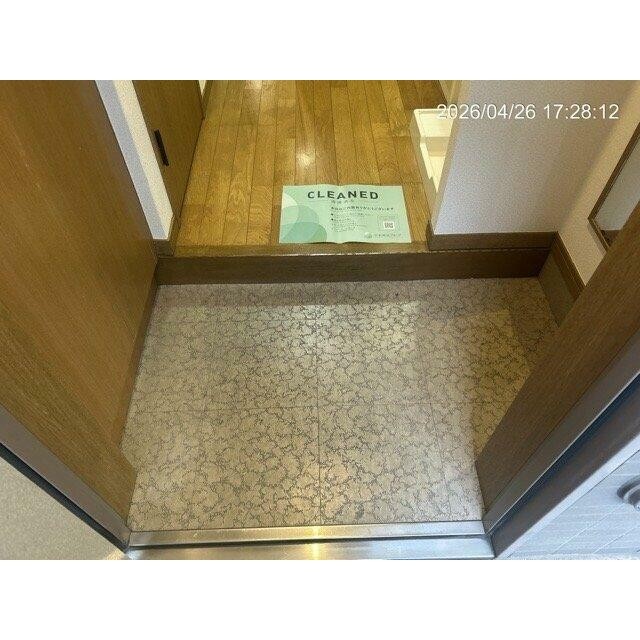 (玄関)