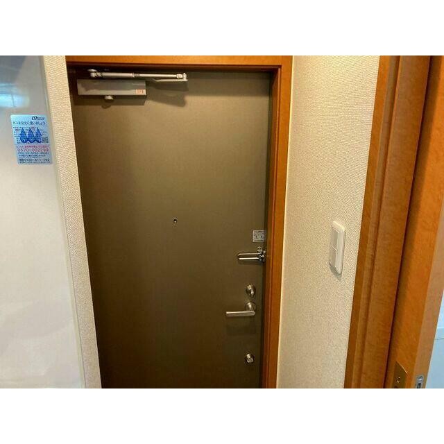 (玄関)