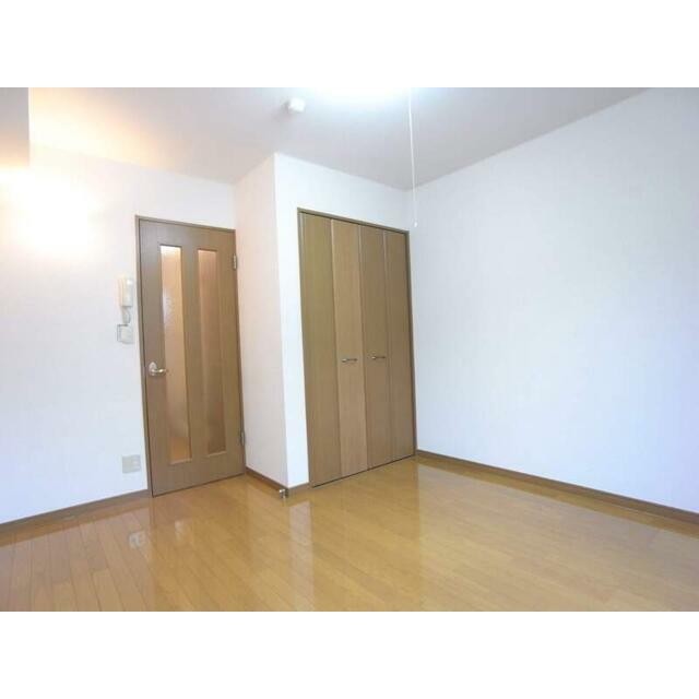 (居間)