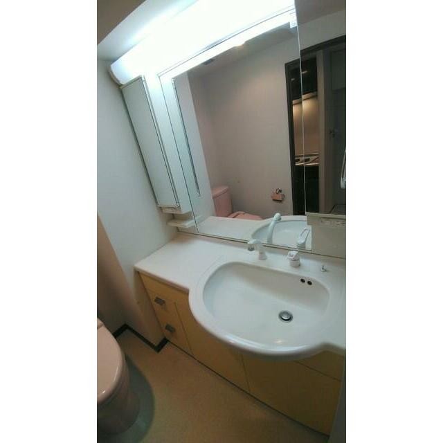 ※同仕様写真含む(内装)