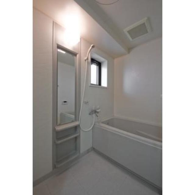 ※写真は同タイプ住戸です。(風呂)