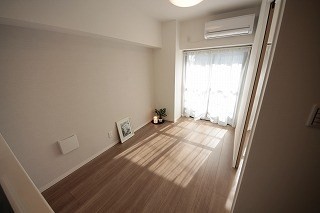 (居間)