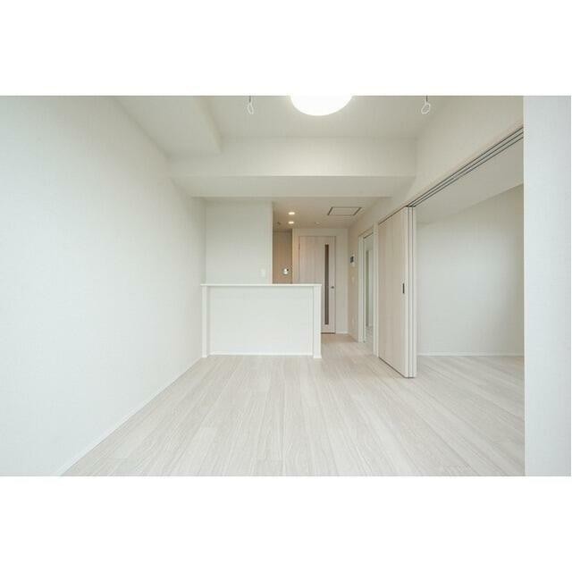 (居間)