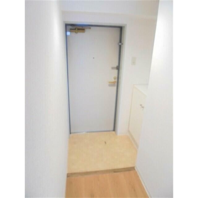 （2410）(玄関)