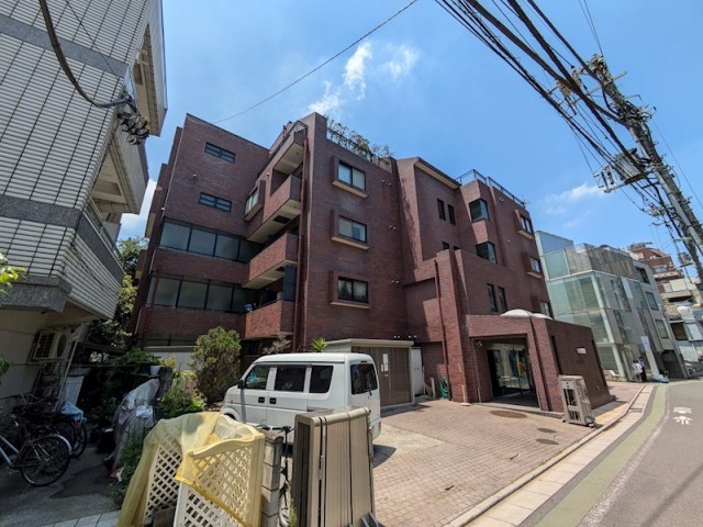 目黒区駒場１丁目 【賃貸居住】マンション