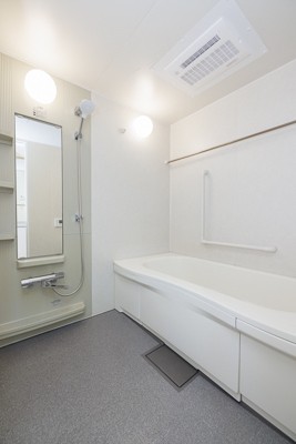 ※写真は同タイプ住戸です。(風呂)