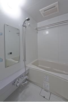 ※写真は同タイプ住戸です。(風呂)