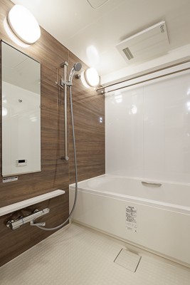 ※写真は同タイプ住戸です。(風呂)