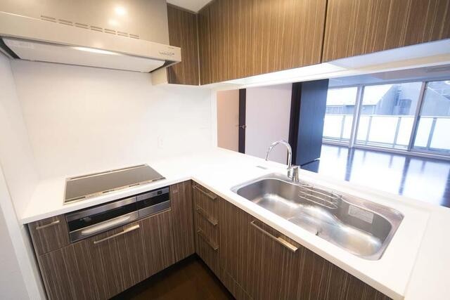 ※写真は同タイプ住戸です。(キッチン)