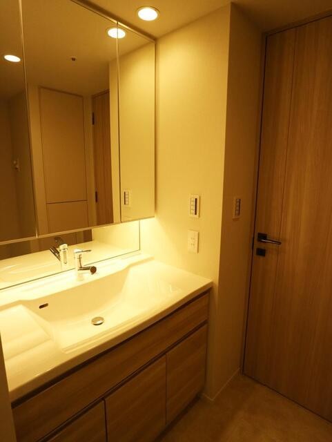 ※写真は同タイプ住戸です。(内装)
